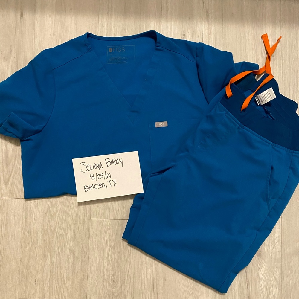 Figs: Alps Blue Catarina Top and Zamora Joggers